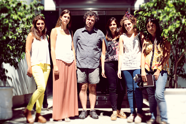 Garza-Lobos-y-estudiante-UADE-en-Disney-