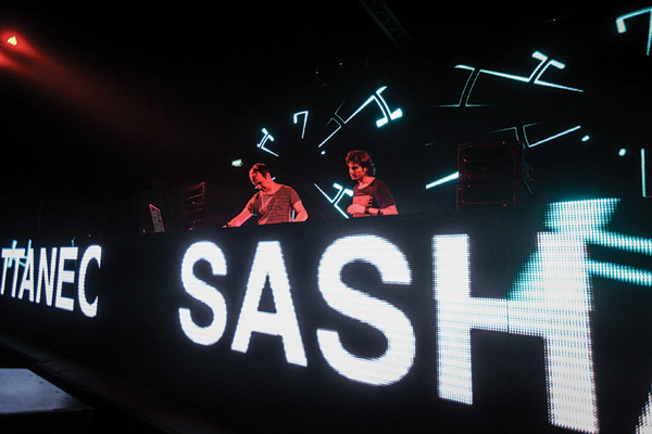 Moonpark2013CattaneoSasha-4_resize