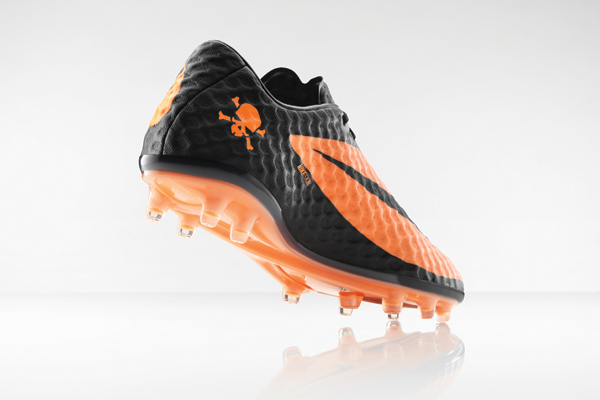 Nike_Hypervenom_HeelUp_19964