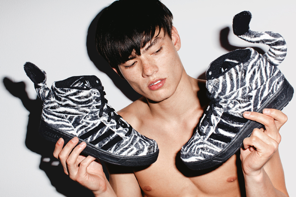 big adidas_Originals_Jeremy_Scott_FW13_close-up_029