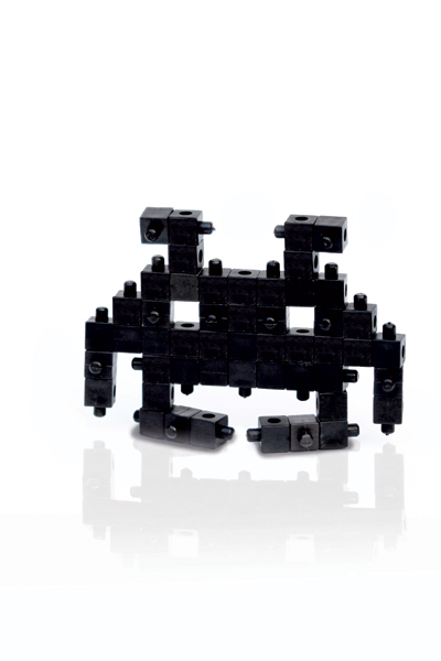 big spaceinvader-negro2