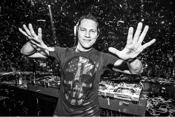 big tiesto_hakkasan_hires_07052013_jordanloyd_05