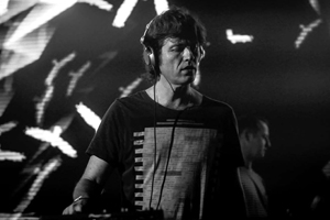 2remix-200-lorde_Page_067_Image_0002