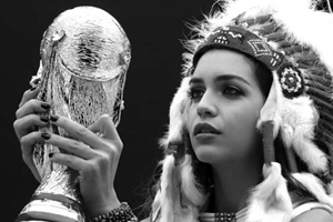 remix-200-lorde_Page_081_Image_0001