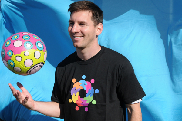 bigUnicef---Messi-02