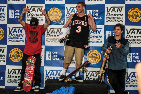 d8_skate_finals_skate_podium