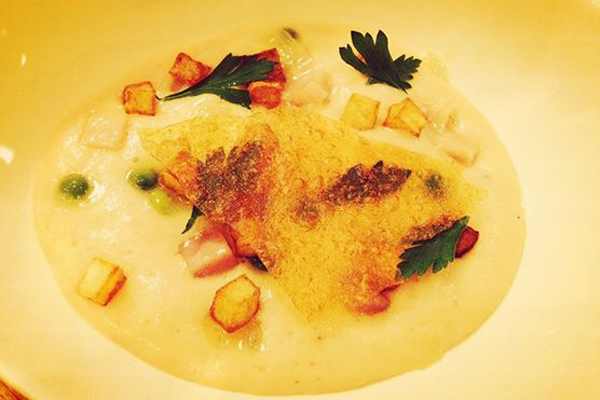 10329138_321647894702688_7902043143883885993_n