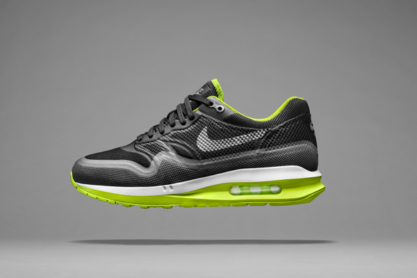 FA14_RN_AirMax_W_H_BlkVlt_V3