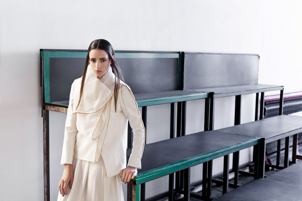 Look-Juan-Hernández-Daels