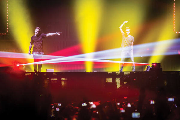 REVEALED_2014_1016_211427-8186_MVDA