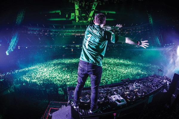 ezm_sunday_mvdaa_hardwell-(7-of-27)