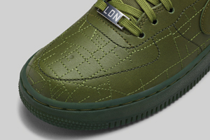 WMNS_Air_Force_1_07_Green-Detail_Toe_Box-HO14_B10_APP-14381_33954