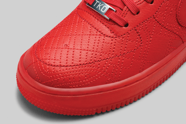 WMNS_Air_Force_1_07_Red-Detail_Toe_Box-HO14_B10_APP-14385_33952