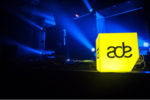 bigbjM1VcyM_j0kknQllFJJkCmL1uGHatefdH6awKdA52w