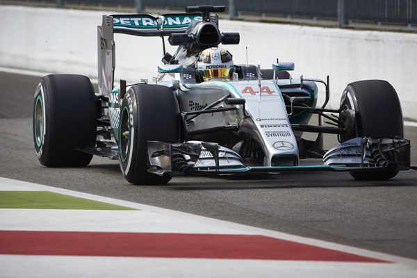 Lewis-Hamilton-ganador-en-Italia-con-su-Mercedes-AMG-Petronas.-Foto-2