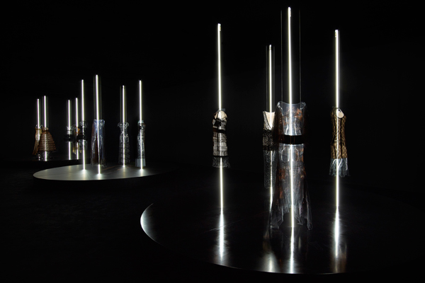 13_MADEMOISELLE_PRIVE_EXHIBITION_SAATCHI_GALLERY_LONDON_PICTURES_BY_OLIVIER_SAILLANT_HD