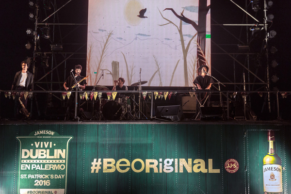 Banda---El-Club-de-los-Lopez-1