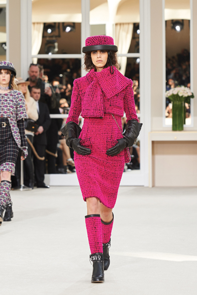 FW-2016-17-RTW---Show-pictures-by-Olivier-Saillant---Look-01