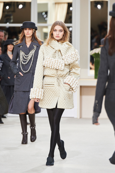 FW-2016-17-RTW---Show-pictures-by-Olivier-Saillant---Look-39