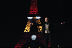 CA-CW-frenchstuntRDJ_C