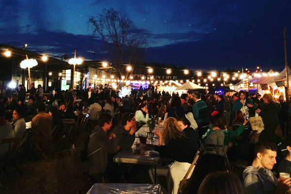 Bocas-Abiertas-noche