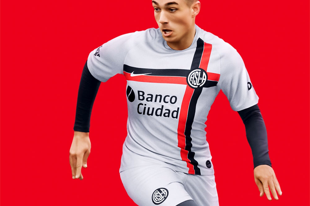 traqueteo Refinamiento garrapata Nike lanza la tercera camiseta de San Lorenzo – Zarpado